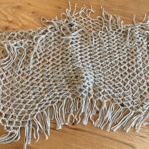 2 Chic‎ Loose Weave Fringe Eternity Loop Scarf Cream Women’s OS Preloved